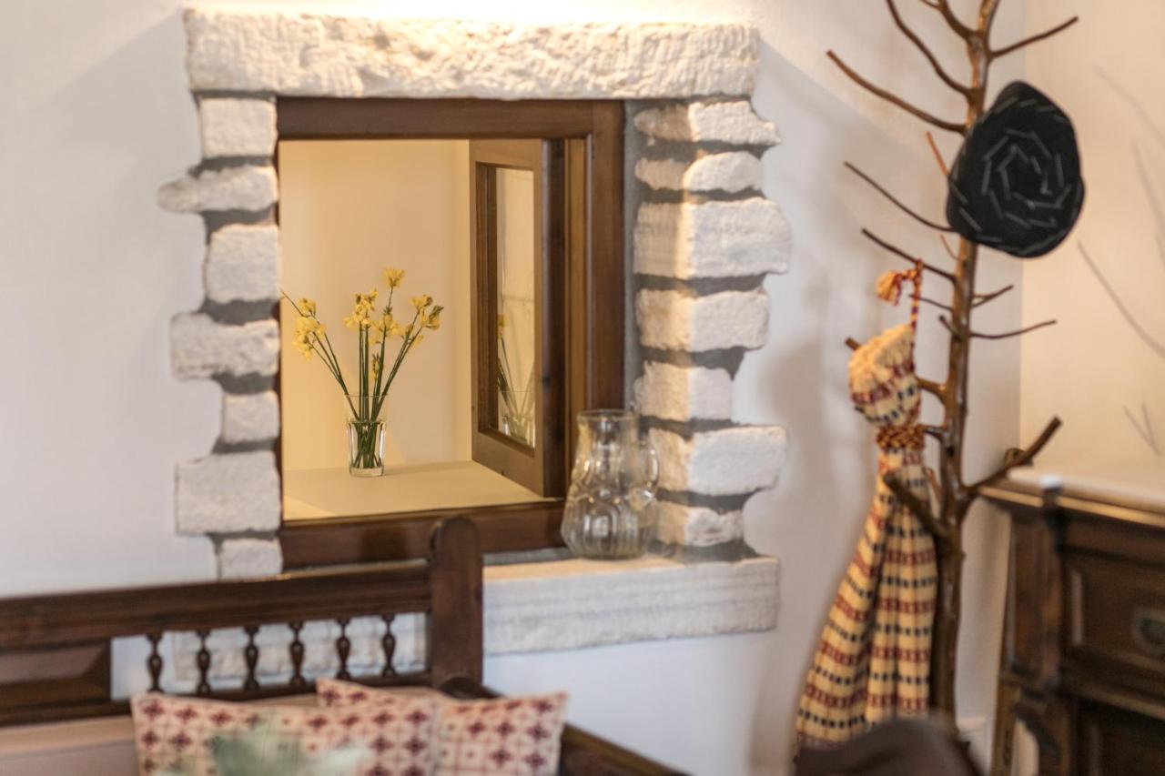 Traditional Inn Pirethron Apérathos Exteriör bild